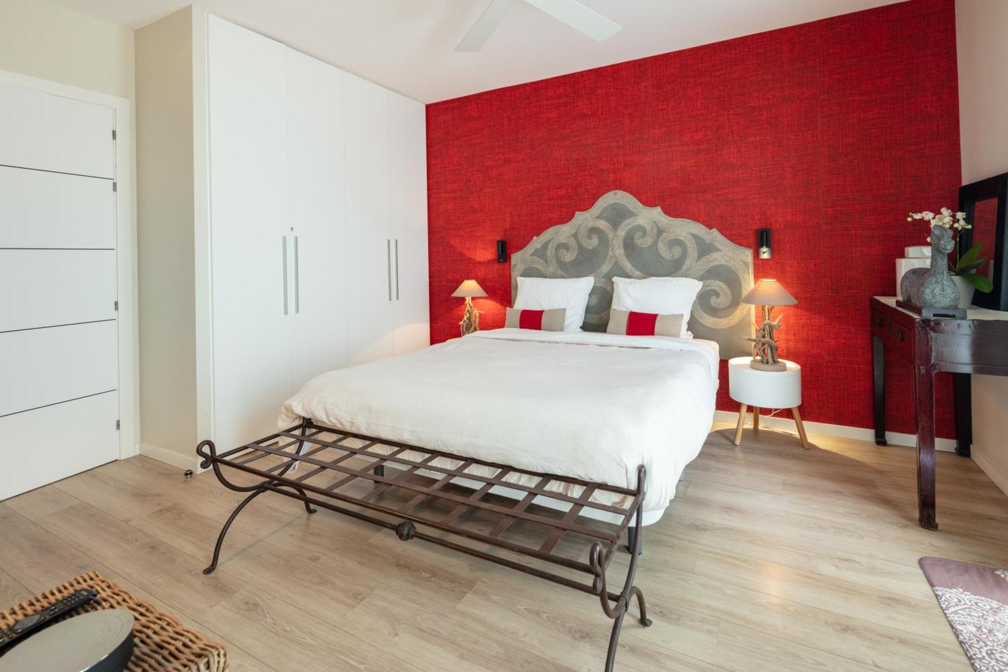 Escapades Lointaines Bed & Breakfast Perpignan Bagian luar foto