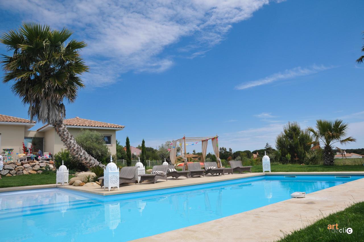 Escapades Lointaines Bed & Breakfast Perpignan Bagian luar foto
