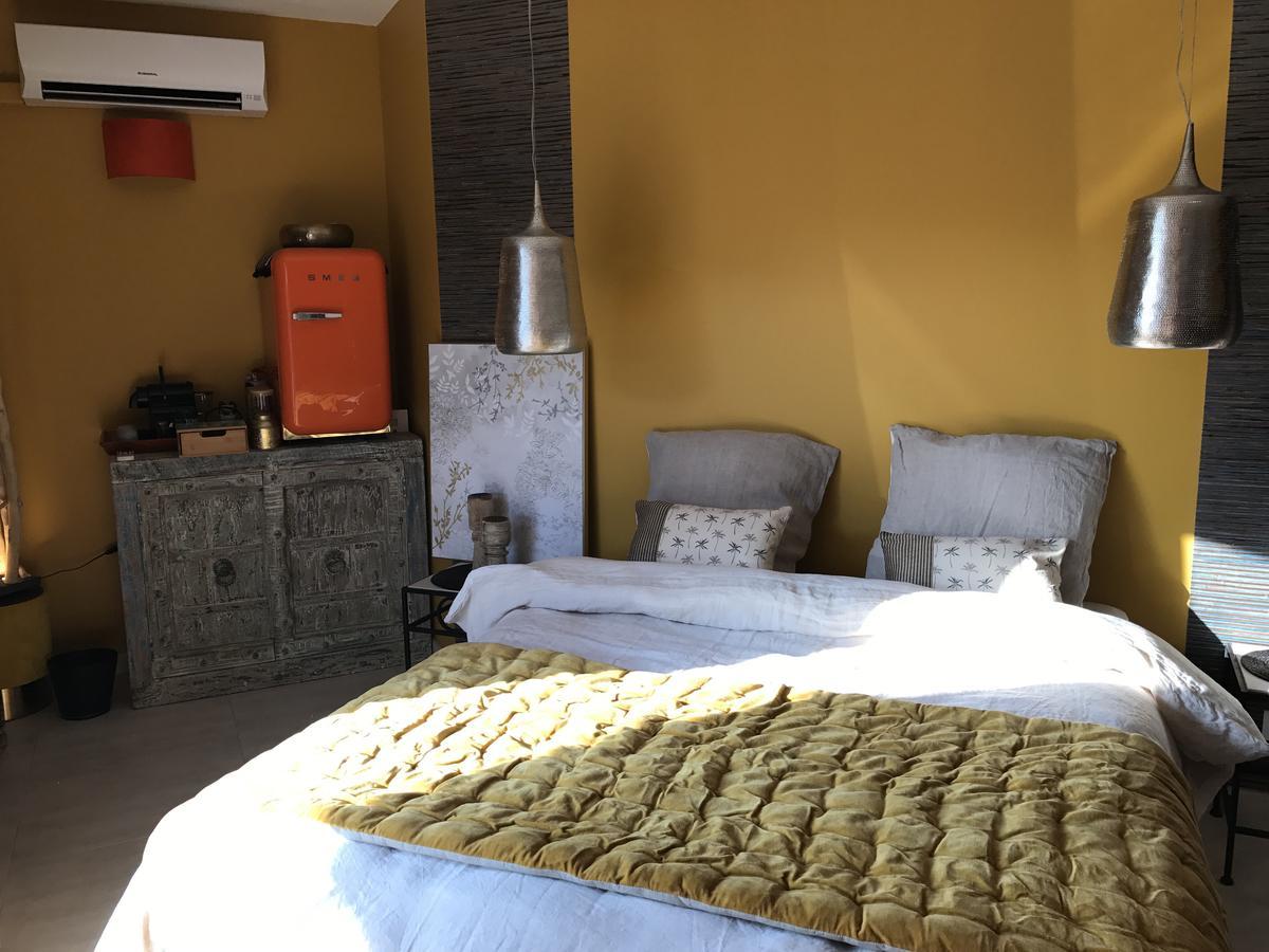 Escapades Lointaines Bed & Breakfast Perpignan Bagian luar foto