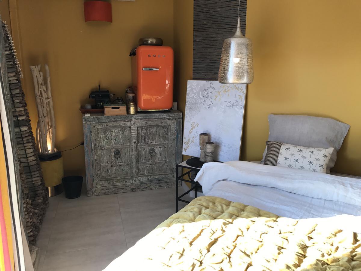 Escapades Lointaines Bed & Breakfast Perpignan Bagian luar foto